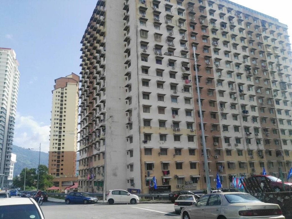 Block 100 Puncak Terubong Jalan Bukit Kukus Ayer Itam Penang