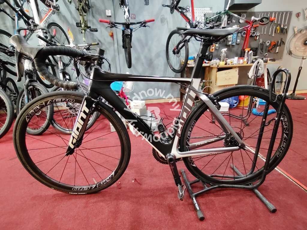 giant propel first launched