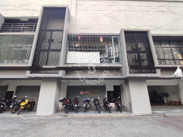 Glomac Centro, Jalan Teratai, PJU 6A, 47400 Petaling Jaya, Selangor